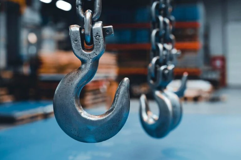 Ручные тали, тележки и зажимы Lifting в Казахстане